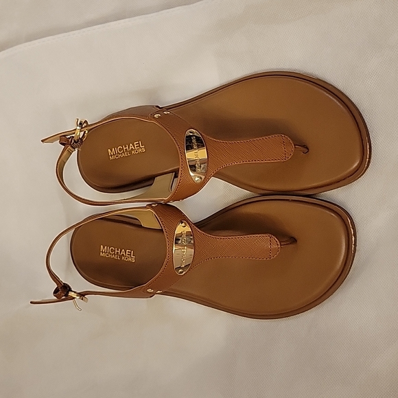 MICHAEL by Michael Kors tan sandals - Picture 2 of 7